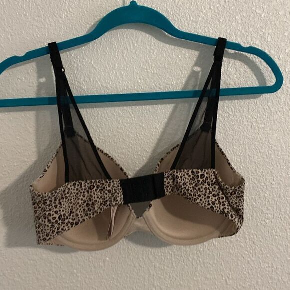 Victoria’s Secret- cheetah print uplift semi Demi bra- Size 34D - Picture 3 of 8